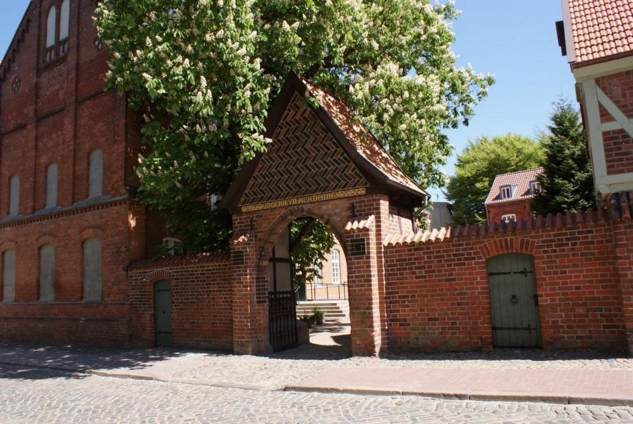 Altstadtloft Im Herzen Wismars - Abc303 By AbcВисмар Экстерьер фото